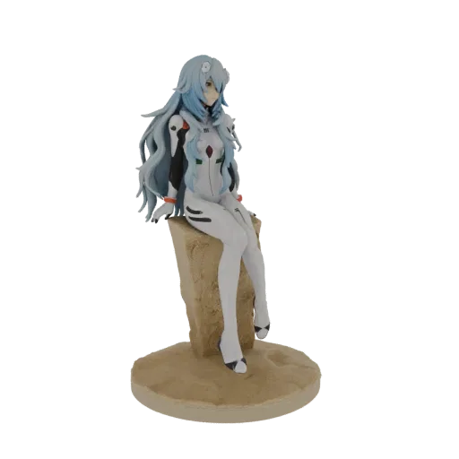 Modelo 3D de Rei Ayanami de Neon Genesis Evangelion sentada en un diorama de roca, vistiendo su plugsuit blanco.