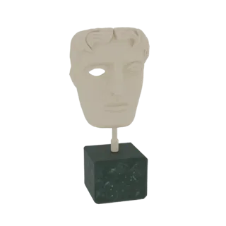 Modelo 3D do busto da máscara BAFTA, um rosto humano estilizado com um olho aberto, montado sobre uma base quadrada com efeit