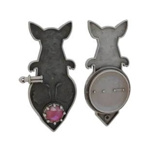 Animal Motif Decorative Pin 3D Cinema Studio Asset