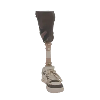 Modello 3D di una gamba protesica con socket marrone e una sneaker bianca e beige attaccata.