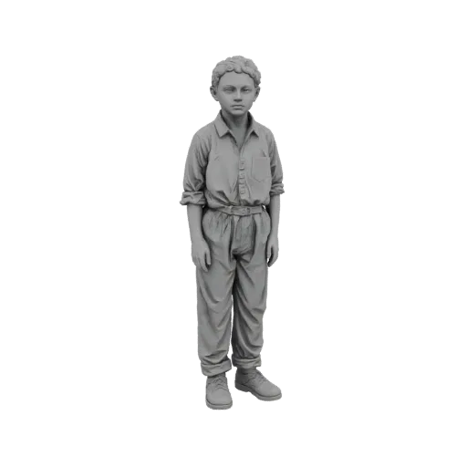 Modelo 3D de um menino em pé, vestindo camisa de botões e macacão com botas, com cabelo cacheado.