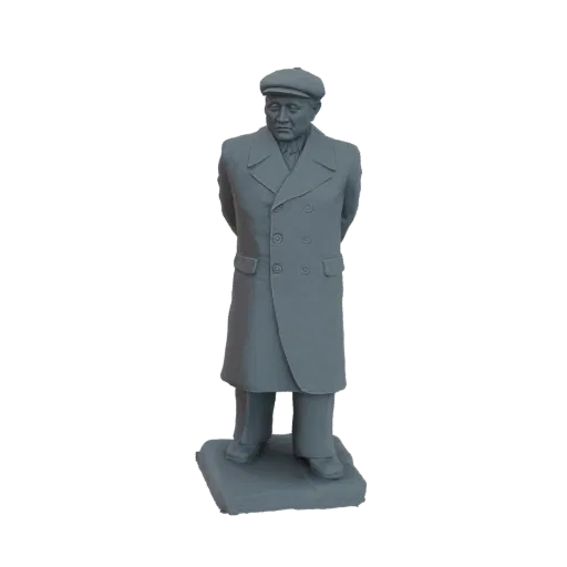 Modèle 3D d'un homme portant un pardessus croisé et une casquette plate, debout sur une base, mains derrière le dos.