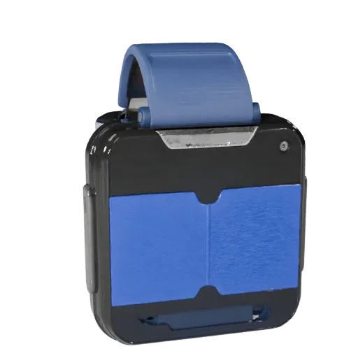 Outdoor Clip Tracker 3D model, three-quarter front view, AR viewer studio render, showing silicone, wearable fit.