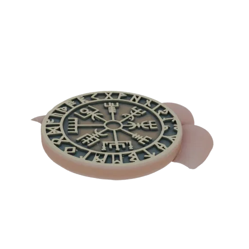 Modelo 3D de un Vegvisir circular, la brújula vikinga, con runas intrincadas y un puntero central, renderizado en bronce y az