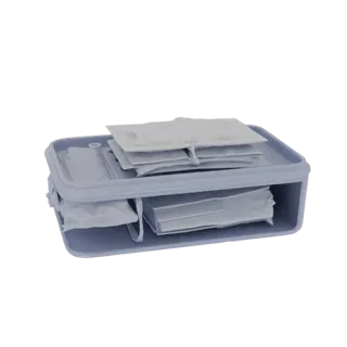 Modello 3D di un sottile organizer per pouch con coperchio scorrevole, che mostra il suo design compatto e la sua funzionalit