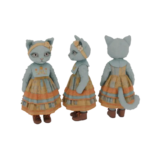 Modelo 3D de uma boneca gato azul vestindo um vestido floral amarelo e azul e uma tiara com flores, mostrado de três ângulos