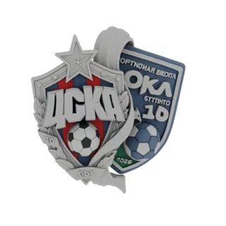 Modello 3D dell'emblema del club calcistico CSKA Mosca, con uno scudo raffigurante la stella della squadra, la scritta 'ЦСКА'