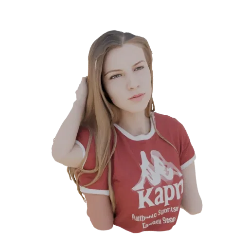 Modello 3D di una giovane donna con capelli biondi che indossa una t-shirt rossa Kappa, in posa con la mano tra i capelli.