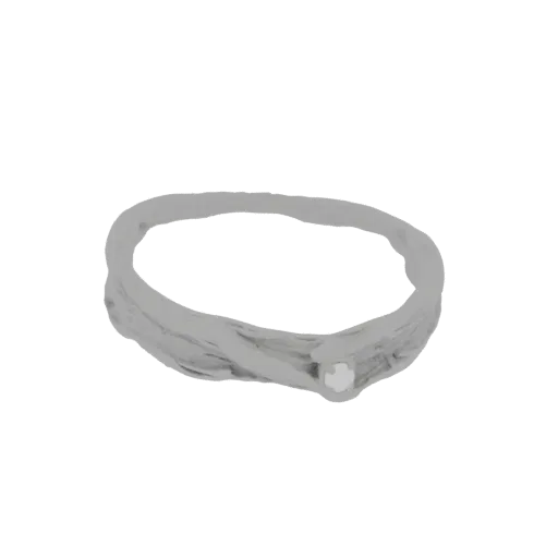 Modello 3D di un anello in argento con fascia texturizzata e una piccola gemma trasparente al centro, presentato su sfondo bi
