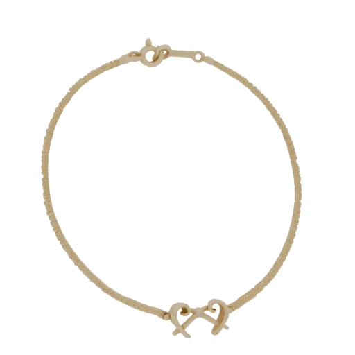 3D model of a gold bracelet with a textured chain and a heart-shaped clasp, presented against a black background.