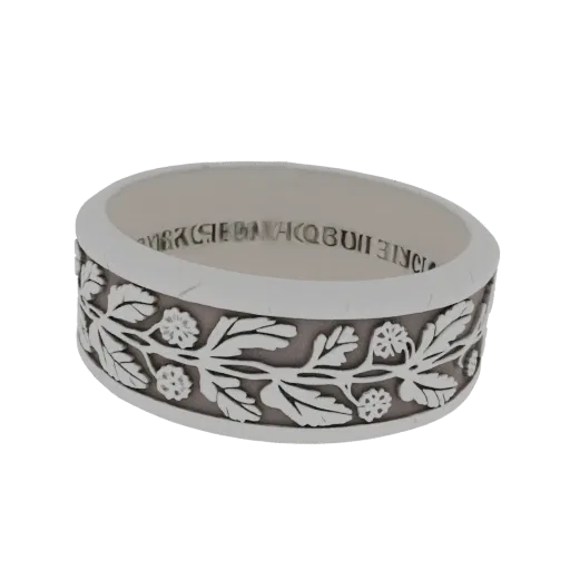 Modèle 3D d'une bague en argent avec gravures florales détaillées et inscription intérieure, présenté sur fond noir.