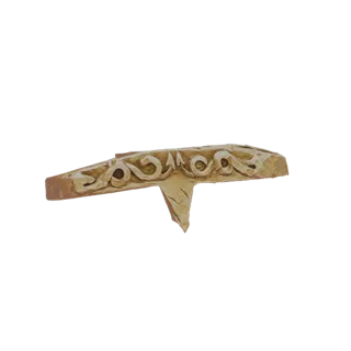 Modèle 3D d'un fragment architectural beige avec des motifs complexes et fluides de volutes sculptés sur sa surface.