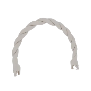 Modello 3D di un manico per borsa intrecciato beige chiaro con un classico design a corda ritorta e passanti di attacco.