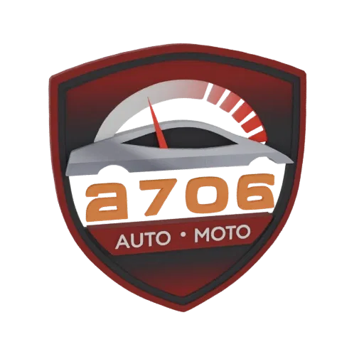 Renderização 3D do emblema A706 Auto Moto, com silhueta de carro estilizada dentro de um escudo vermelho e preto, com texto '