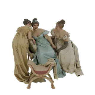 Modello 3D di tre dame vittoriane in eleganti abiti che conversano su una chaise longue, renderizzato con texture di tessuto