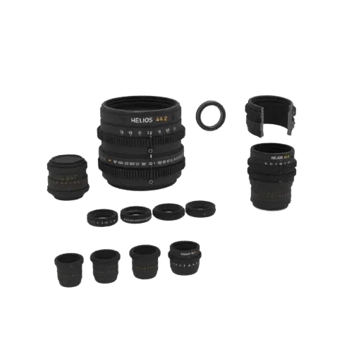 Modèle 3D d'un kit d'objectif d'appareil photo Helios 44-2, comprenant l'objectif principal, des composants plus petits, des