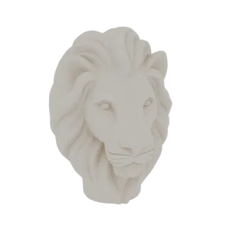 Ein 3D-Render einer detaillierten, steinähnlichen Skulptur eines Löwenkopfes mit majestätischer Mähne, präsentiert auf weißem
