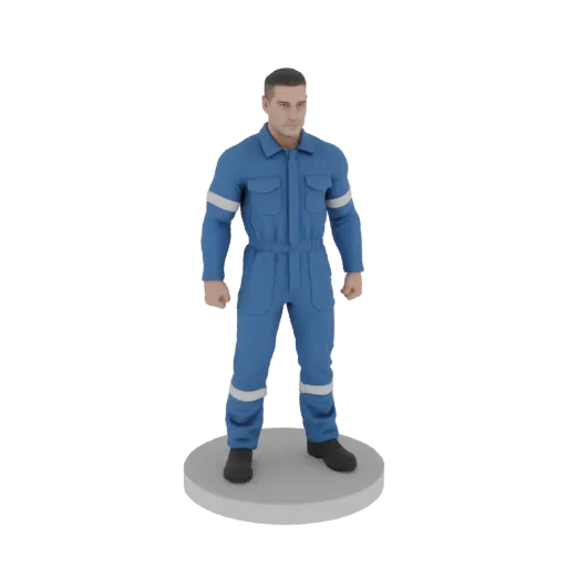 Modelo 3D de um mecânico com macacão azul, em pé sobre uma base circular cinza, com fundo branco.