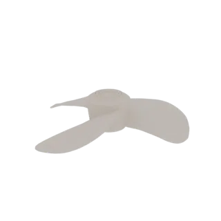 Ein 3D-Modell eines hellen, dreiblättrigen Propellers vor einem weißen Hintergrund.