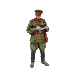 3D-Modell eines sowjetischen Offiziers in Uniform, der steht und ein Dokument mit konzentriertem Ausdruck liest.