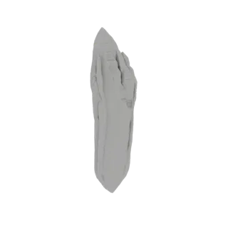 Uma renderização 3D de um fragmento de cristal irregular, cinza claro, com facetas afiadas e irregulares, apresentado sobre u