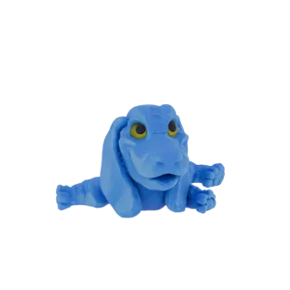 Un rendering 3D di un simpatico dinosauro blu in stile cartone animato con grandi occhi gialli e orecchie flosce, sdraiato co