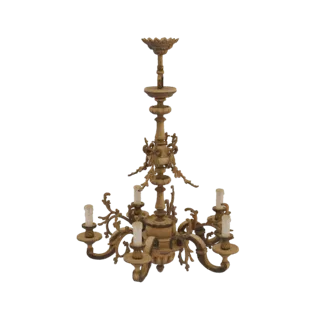 Modèle 3D d'un lustre baroque orné avec plusieurs supports de bougies et sculptures complexes, rendu sur fond blanc.