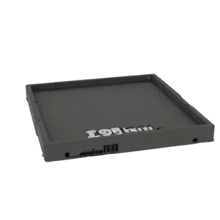 Modelo 3D de plataforma negra simple de 295x100x5 mm, vista lateral.