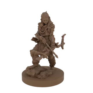 Modelo 3D de Aloy de Horizon Zero Dawn, sosteniendo un arco y una flecha, de pie sobre una base rocosa.