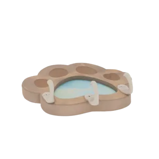 Modelo 3D de uma bandeja marrom clara em forma de pata com quatro ganchos brancos estendendo-se das bordas, com um gradiente