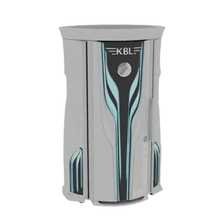 3D-Modell einer Sonnenbank KBL Energy 2.0 mit hellgrauer Außenseite und leuchtend blauen Akzenten, präsentiert auf weißem Hin