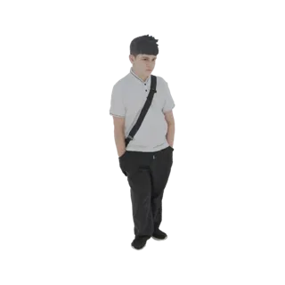 Modèle 3D d'un jeune homme portant un polo et un pantalon, avec un sac à l'épaule, debout décontracté, mains dans les poches.