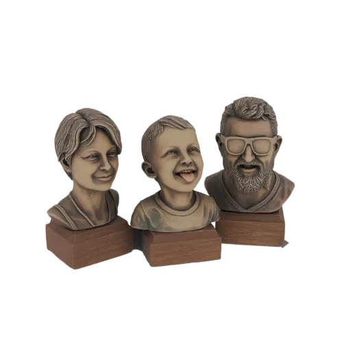 3D model of three bronze-effect family busts on wooden bases, featuring a woman, a boy, and a man.