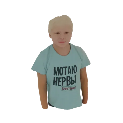 Modello 3D ragazzo biondo con t-shirt testo russo.
