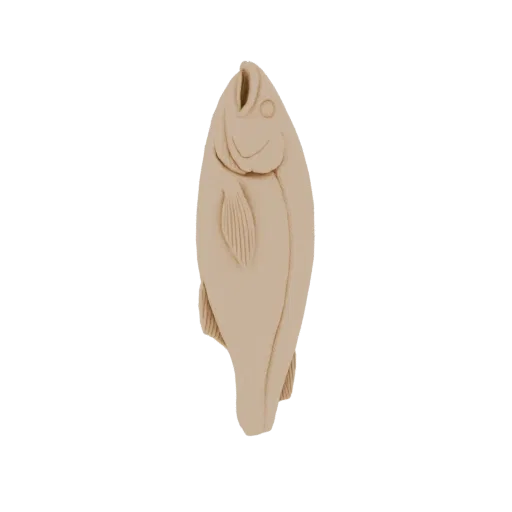 Un modelo 3D de un pez estilizado, renderizado en un material liso y mate beige, presentado sobre un fondo blanco.