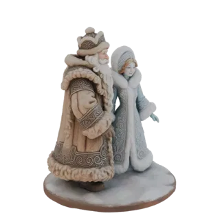 3D-Modell der Figuren Väterchen Frost und Schneemädchen, die zusammen auf einem verschneiten Sockel stehen, detaillierte Wint