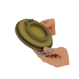 A 3D render of an olive green handheld anti-tank mine, held by two hands, with text on the hands reading 'ВОИН НА СЛОВЬЕ СПОЛ