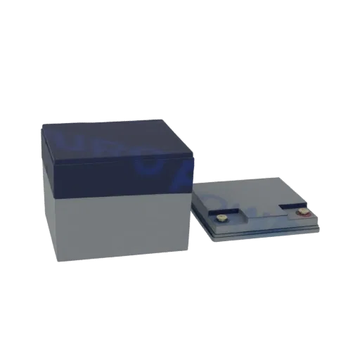 Modelo 3D de batería de plomo-ácido sellada con base gris y parte superior azul oscuro, mostrando dos terminales.
