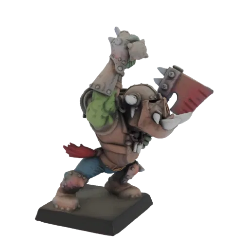 3D-Modell eines grün-häutigen Ork-Kriegers in Rüstung, der eine große Axt zum Angriff erhebt, stehend auf einer quadratischen Basis.