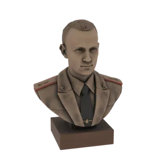 Busto modelo 3D de um oficial militar soviético com acabamento em bronze, vestindo um uniforme com insígnias.