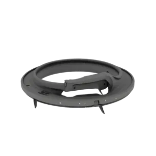 Modèle 3D d'un anneau plat gris avec une poignée intégrée et trois pieds, sur fond blanc.